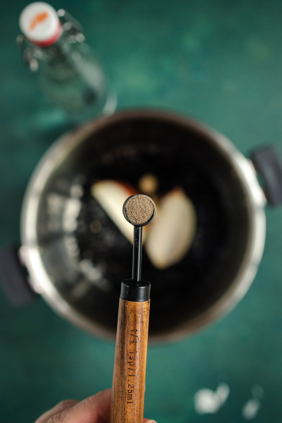 Step-by-step instructions for instant pot black beans.